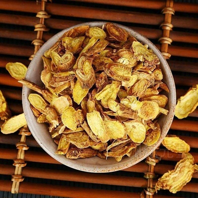 黄芪